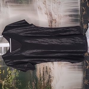 Sterling Sophisticates Womens Medium sexy black vneck short sleeve nightgown